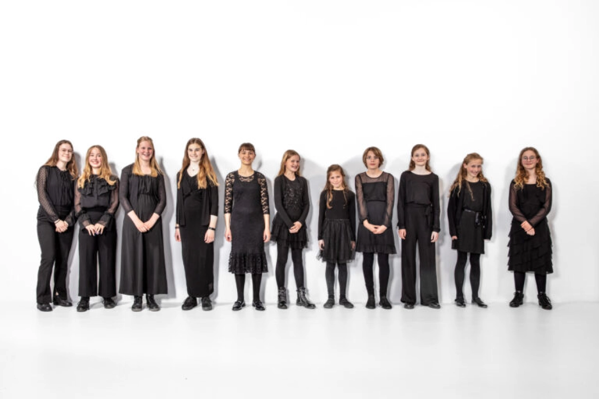 A Festival of Lessons and Carols - Roden Girl Choristers